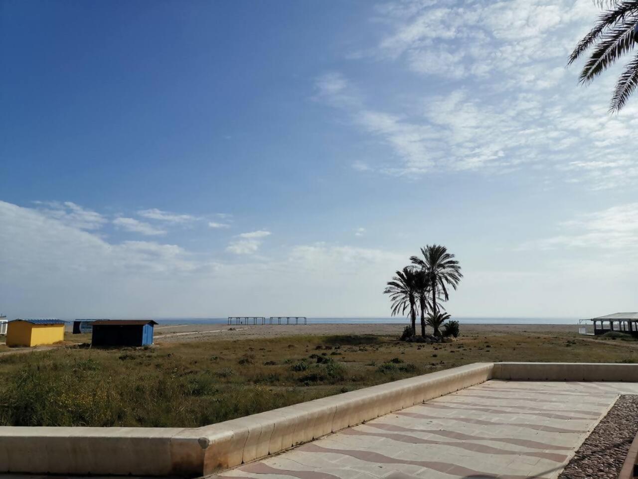 Vera Playa Fantastico: Beachfront Apartment with Pool and Terrace Playas de Vera Exterior photo