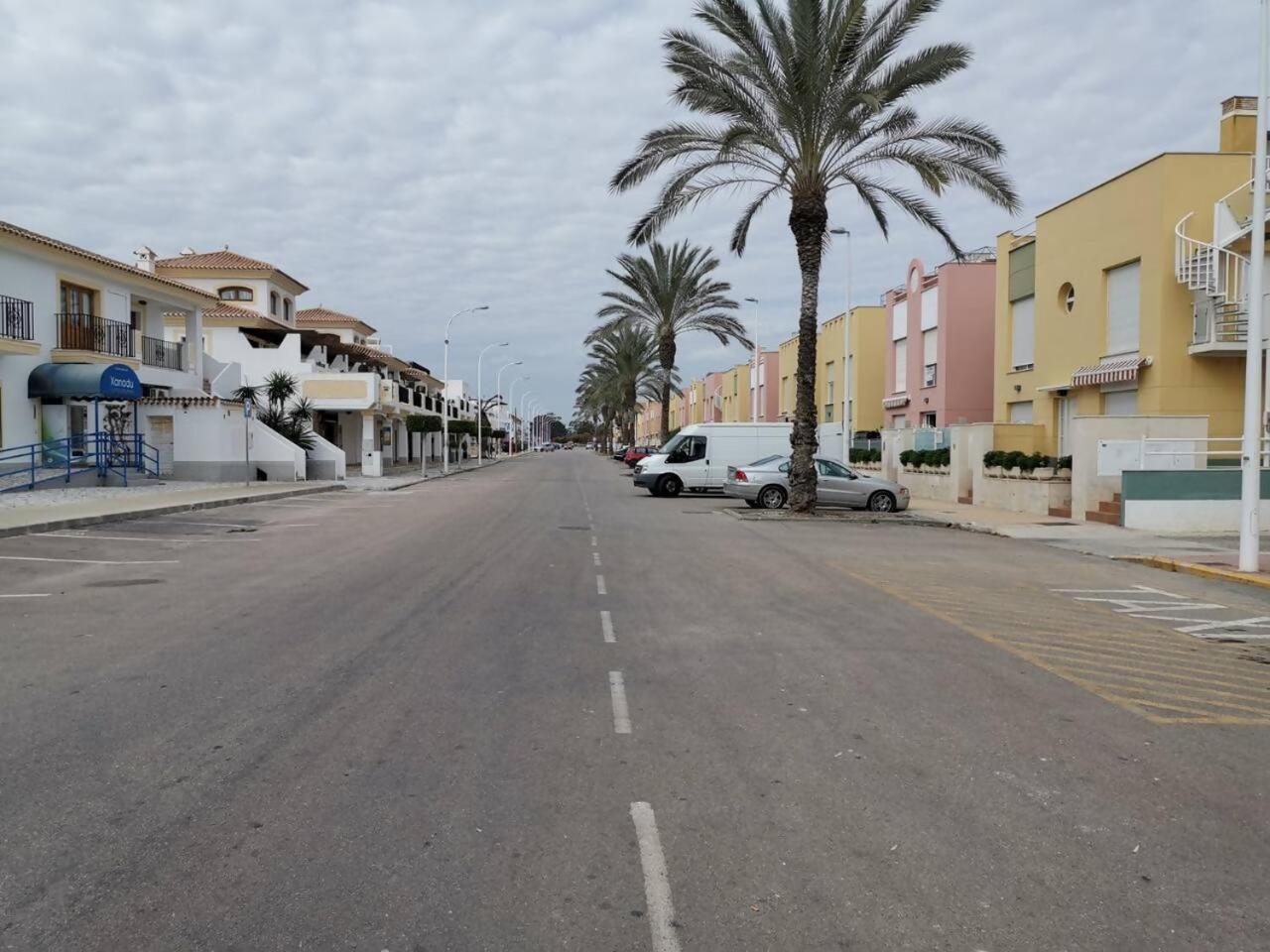 Vera Playa Fantastico: Beachfront Apartment with Pool and Terrace Playas de Vera Exterior photo