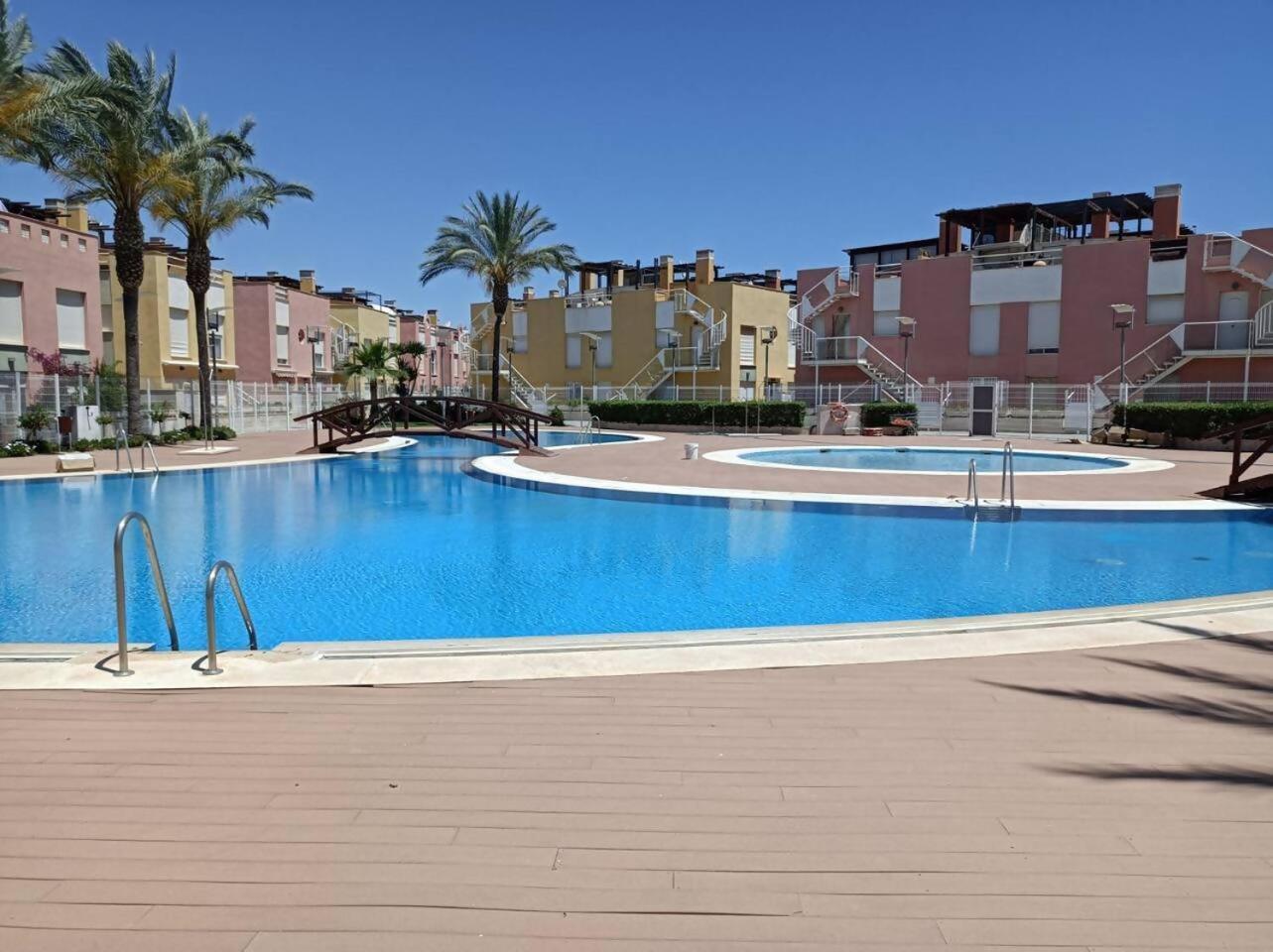 Vera Playa Fantastico: Beachfront Apartment with Pool and Terrace Playas de Vera Exterior photo