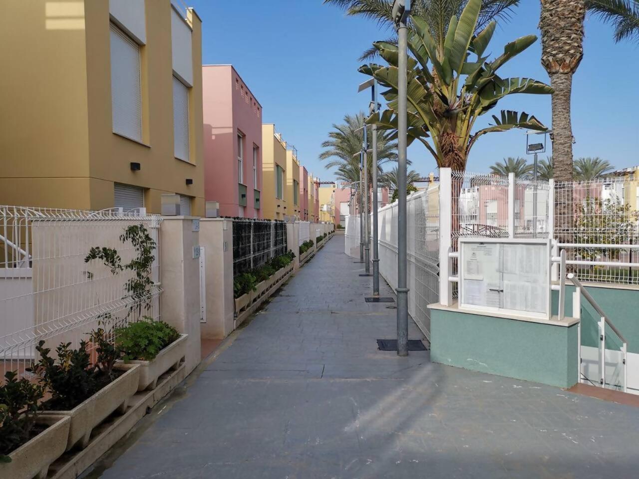Vera Playa Fantastico: Beachfront Apartment with Pool and Terrace Playas de Vera Exterior photo